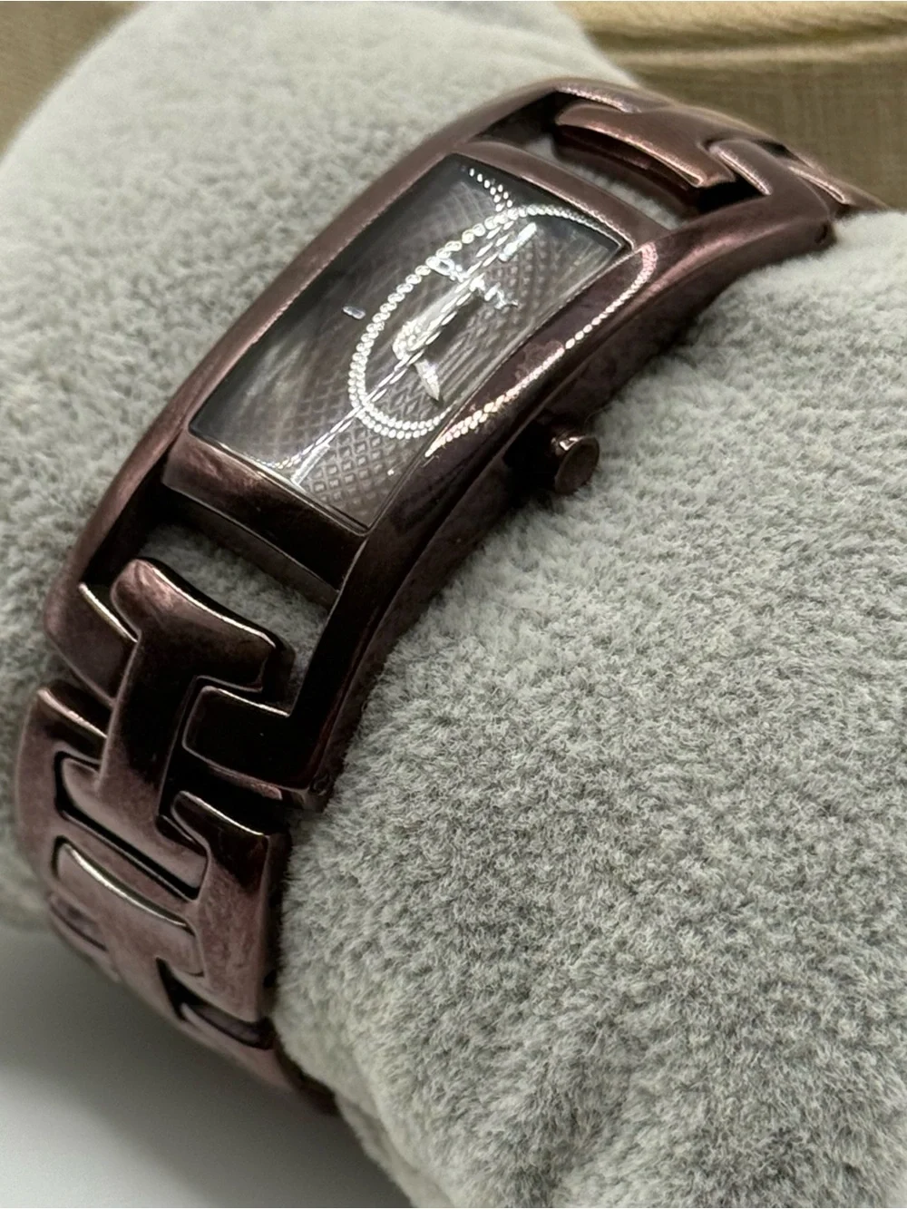 Dkny elegant bracelet